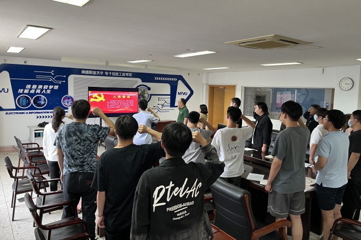 5c819e786543c1dc9575c763741938b_副本.jpg 5c819e786543c1dc9575c763741938b_副本.jpg