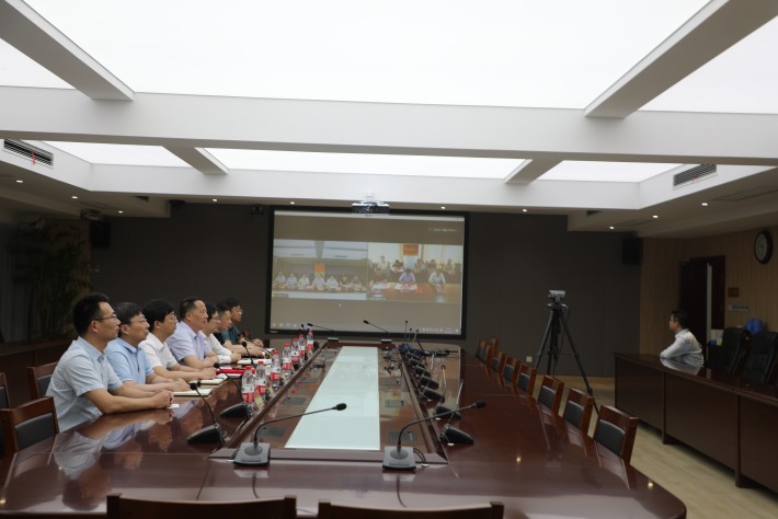 党政办2_副本.jpg 党政办2_副本.jpg