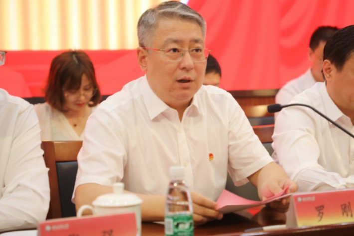 3.共青团南通市委四级调研员罗刚讲话_副本.jpg 3.共青团南通市委四级调研员罗刚讲话_副本.jpg