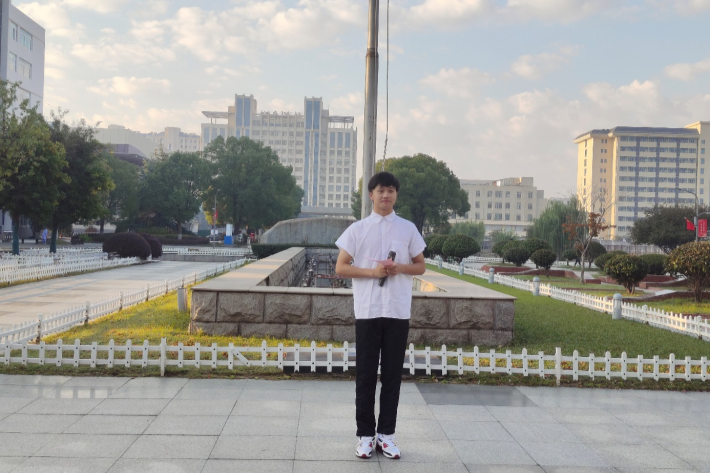 图片1_副本.png 图片1_副本.png