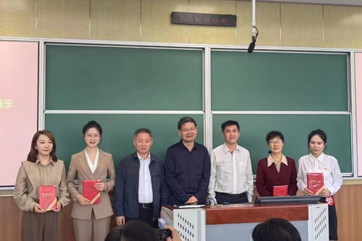 1afc1dc9abe2633950b65a015749b11_副本.jpg 1afc1dc9abe2633950b65a015749b11_副本.jpg