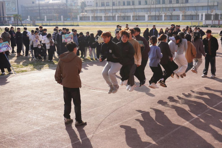 图片2_副本.png 图片2_副本.png