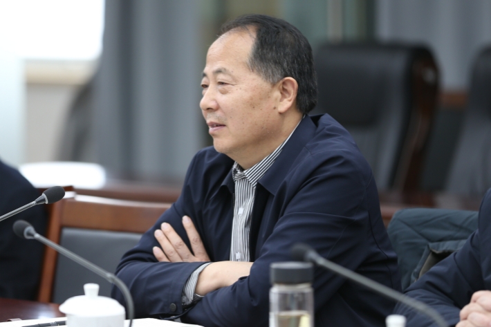 A36U7287_副本.jpg A36U7287_副本.jpg