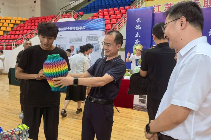 微信图片_20240823220046_副本.jpg 微信图片_20240823220046_副本.jpg
