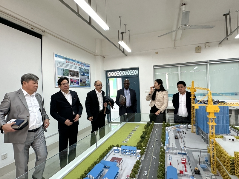 5. 建工学院校内实训基地.jpg