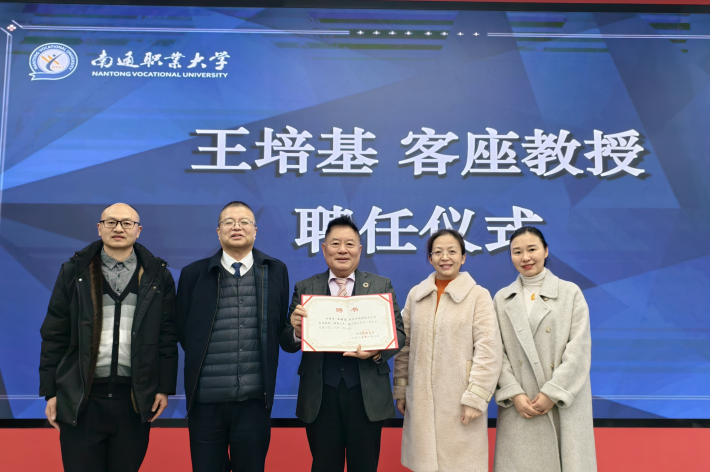 EF16AC19DDF320ACDBFC84FC14F5D180_副本.png EF16AC19DDF320ACDBFC84FC14F5D180_副本.png