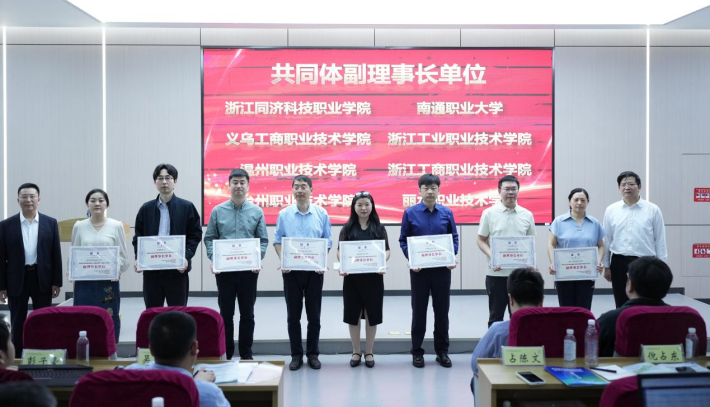 图片4_副本.png 图片4_副本.png