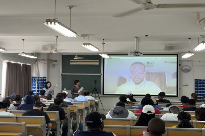3.校友李健分享_副本.jpg 3.校友李健分享_副本.jpg