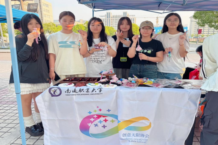图片3_副本.png 图片3_副本.png