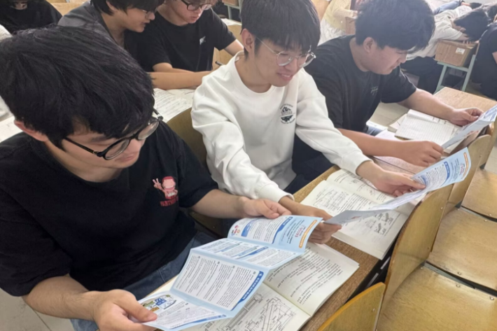 图片3_副本.png 图片3_副本.png