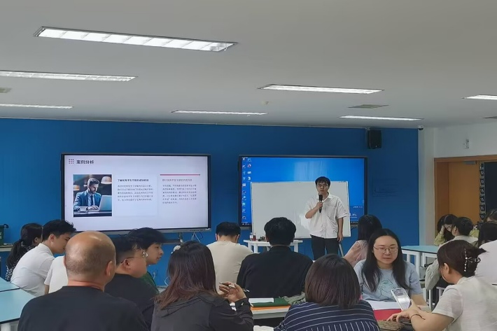 经管_副本.jpg 经管_副本.jpg