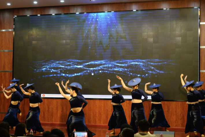 图片2_副本.png 图片2_副本.png