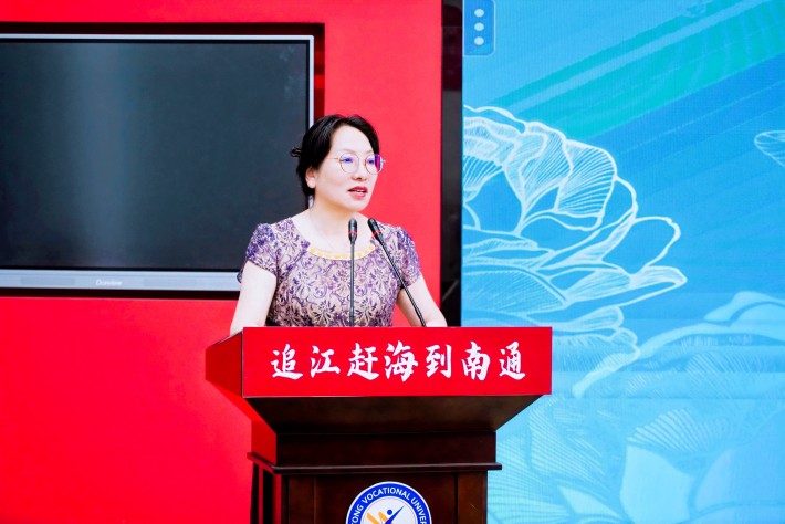 侨联主席发言_副本.jpg 侨联主席发言_副本.jpg