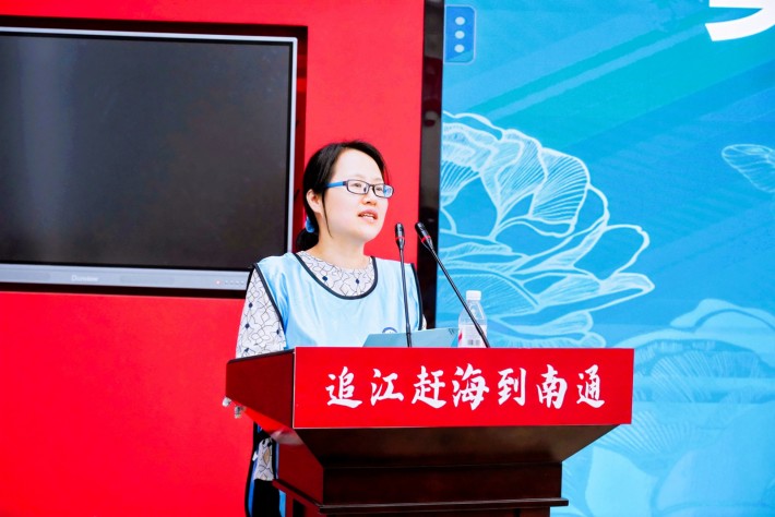 领队发言_副本.jpg 领队发言_副本.jpg