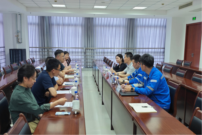 通州湾蓝海新材料调研照片_副本.png 通州湾蓝海新材料调研照片_副本.png