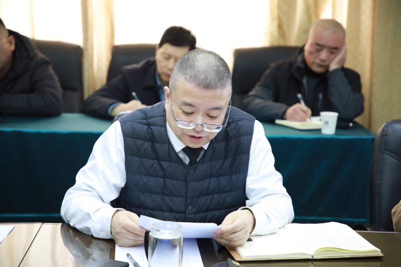 校党委副书记陈蔓生主持_副本.jpg