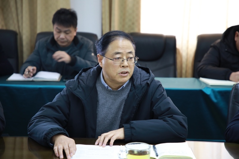 校关工委常务副主任杜强汇报_副本.jpg